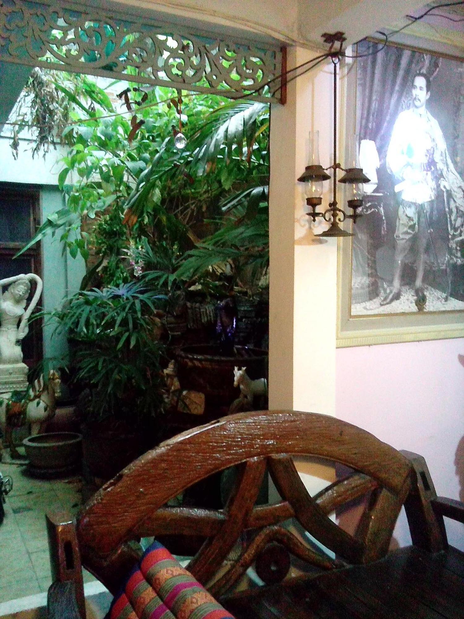Hotel Cafe De Baan Raow Bangkok Exteriér fotografie