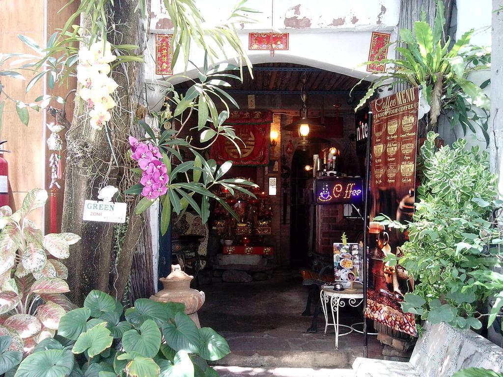 Hotel Cafe De Baan Raow Bangkok Exteriér fotografie